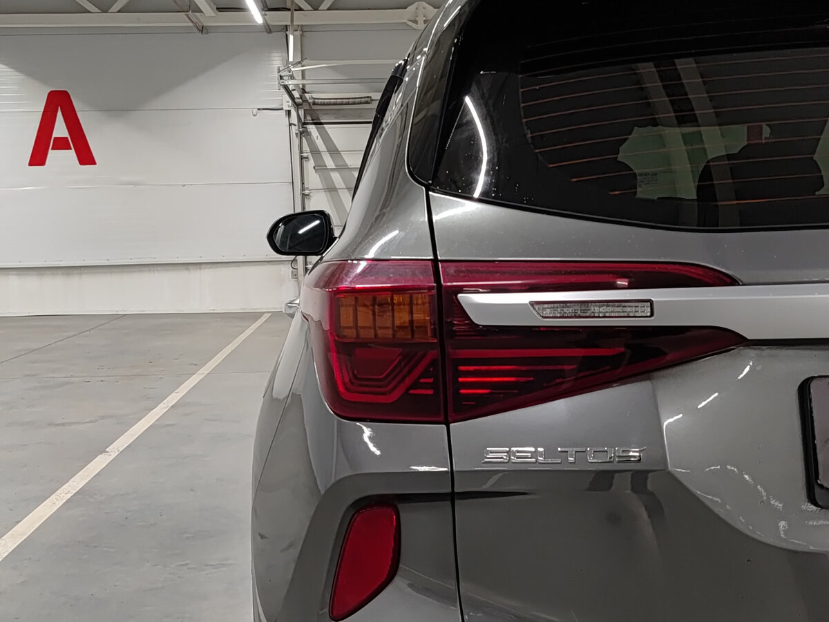 Купить Kia Seltos с пробегом. Фото: #8