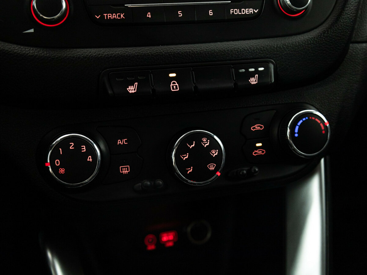 Купить Kia Ceed с пробегом. Фото: #14