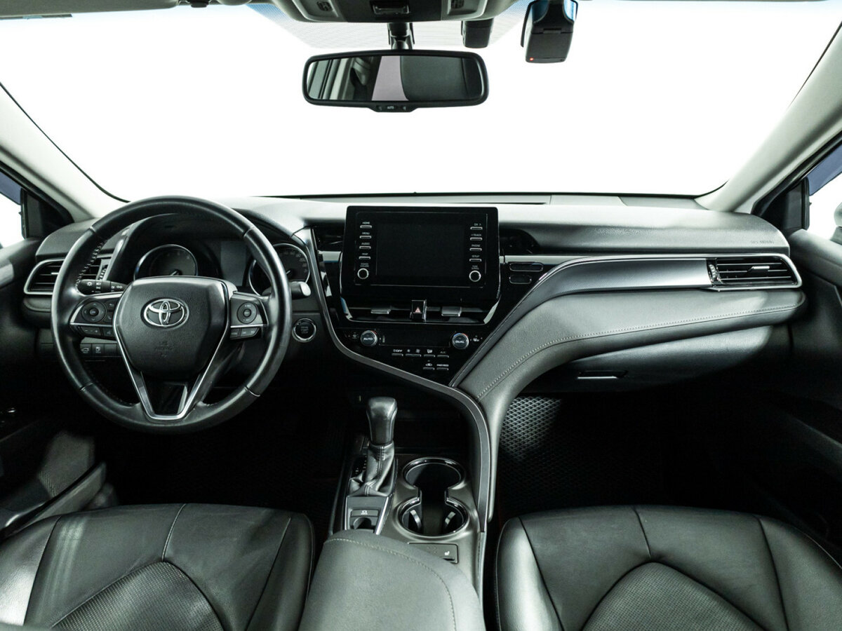 Купить Toyota Camry с пробегом. Фото: #11