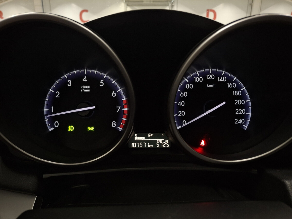 Купить Mazda 3 с пробегом. Фото: #12