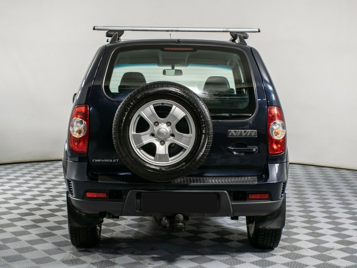 Купить Chevrolet Niva с пробегом. Фото: #4