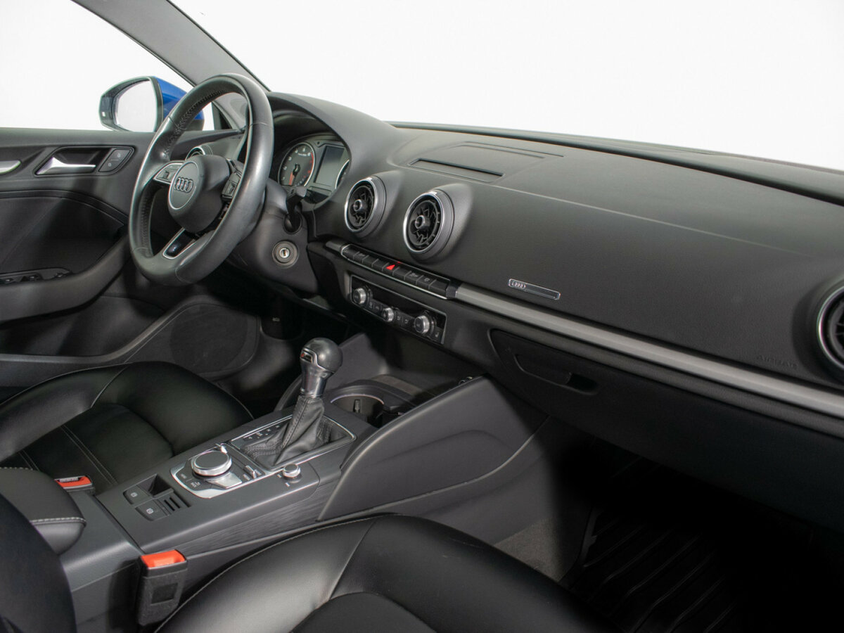 Купить Audi A3 с пробегом. Фото: #6
