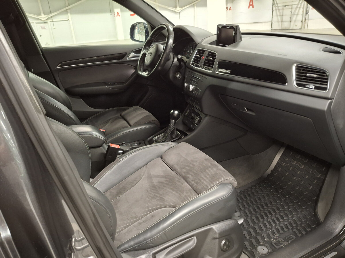 Купить Audi Q3 с пробегом. Фото: #10
