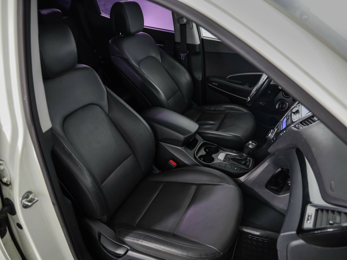 Купить Hyundai Santa Fe с пробегом. Фото: #22