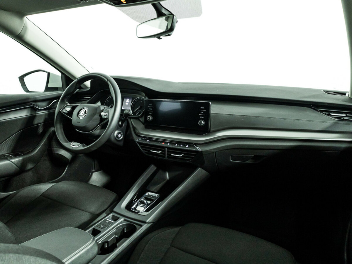 Купить Skoda Octavia с пробегом. Фото: #6