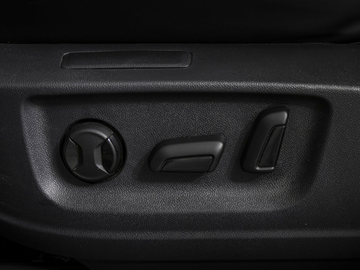 Купить Skoda Karoq с пробегом. Фото: #14