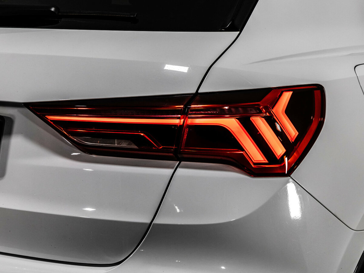 Купить Audi Q3 с пробегом. Фото: #5