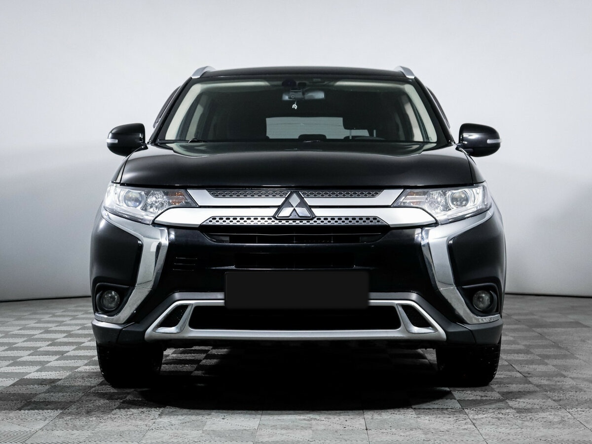 Купить Mitsubishi Outlander с пробегом. Фото: #1