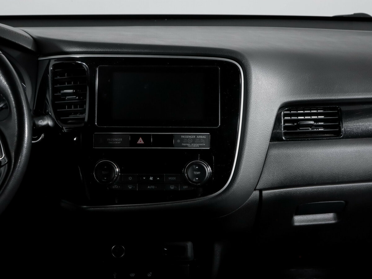 Купить Mitsubishi Outlander с пробегом. Фото: #12
