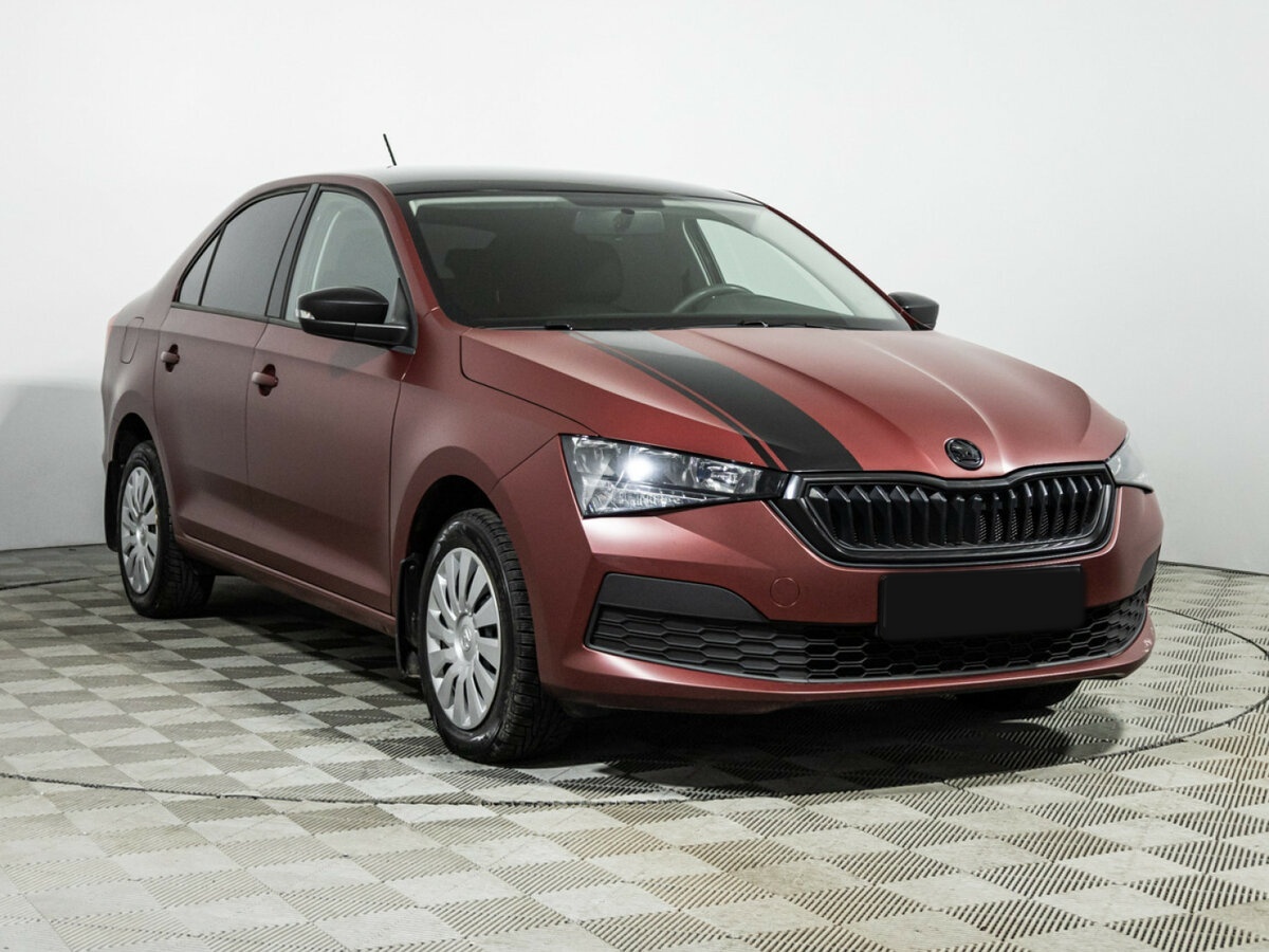 Купить Skoda Rapid с пробегом. Фото: #2