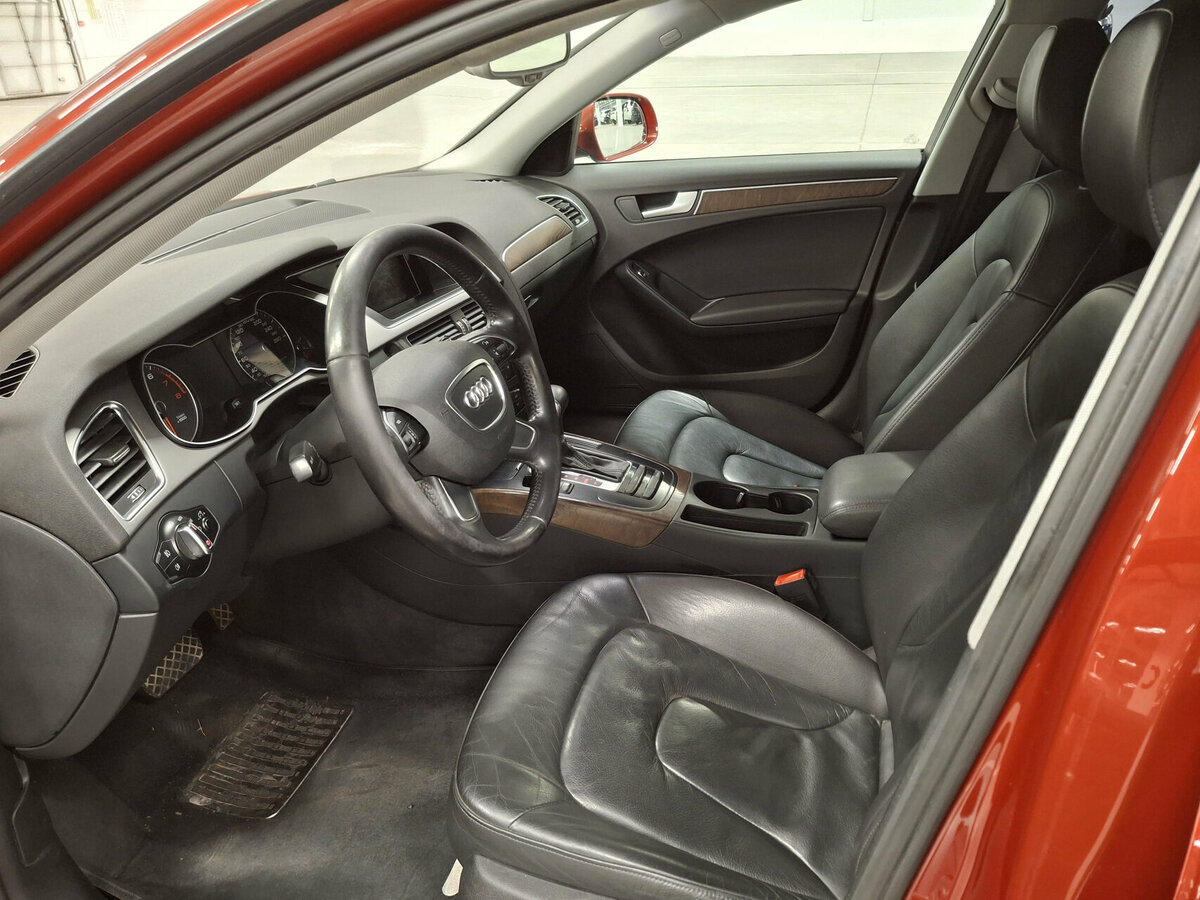 Купить Audi A4 с пробегом. Фото: #15