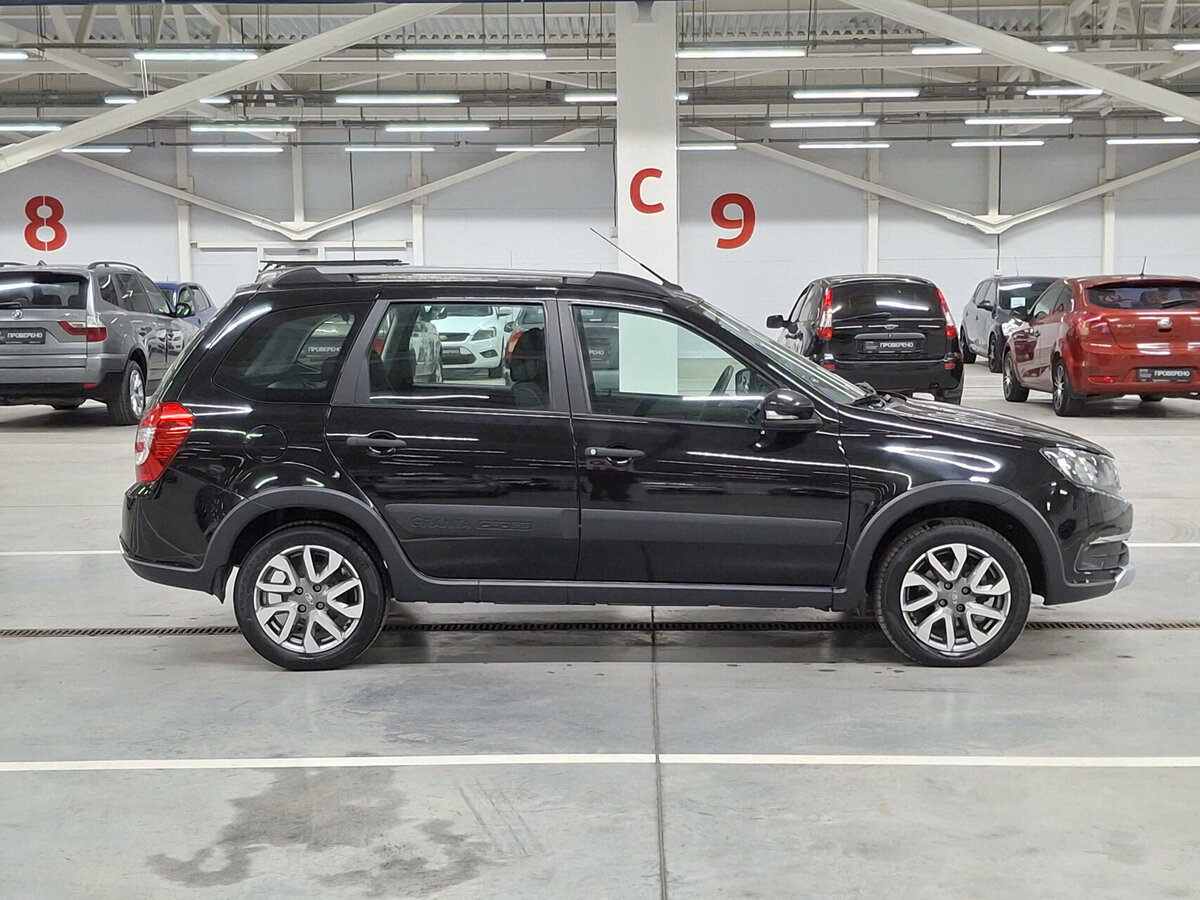 Купить Lada (ВАЗ) Granta с пробегом. Фото: #3