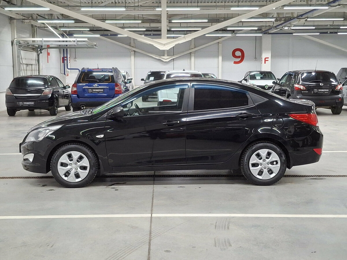 Купить Hyundai Solaris с пробегом. Фото: #7