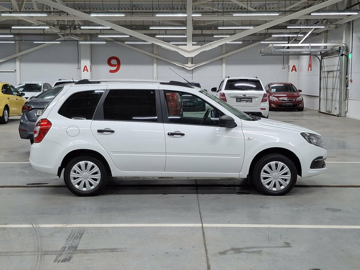 Купить Lada (ВАЗ) Granta с пробегом. Фото: #3