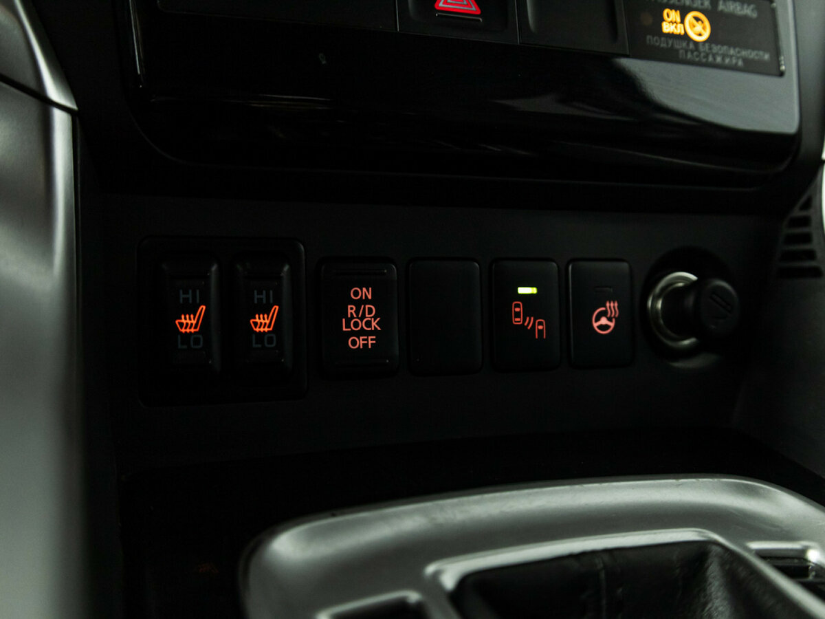 Купить Mitsubishi Pajero Sport с пробегом. Фото: #14